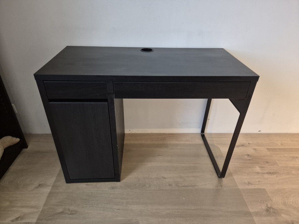 Ikea MICKE Bureau, zwartbruin, 105x50 cm, Maison & Meubles, Enlèvement, IKEA
