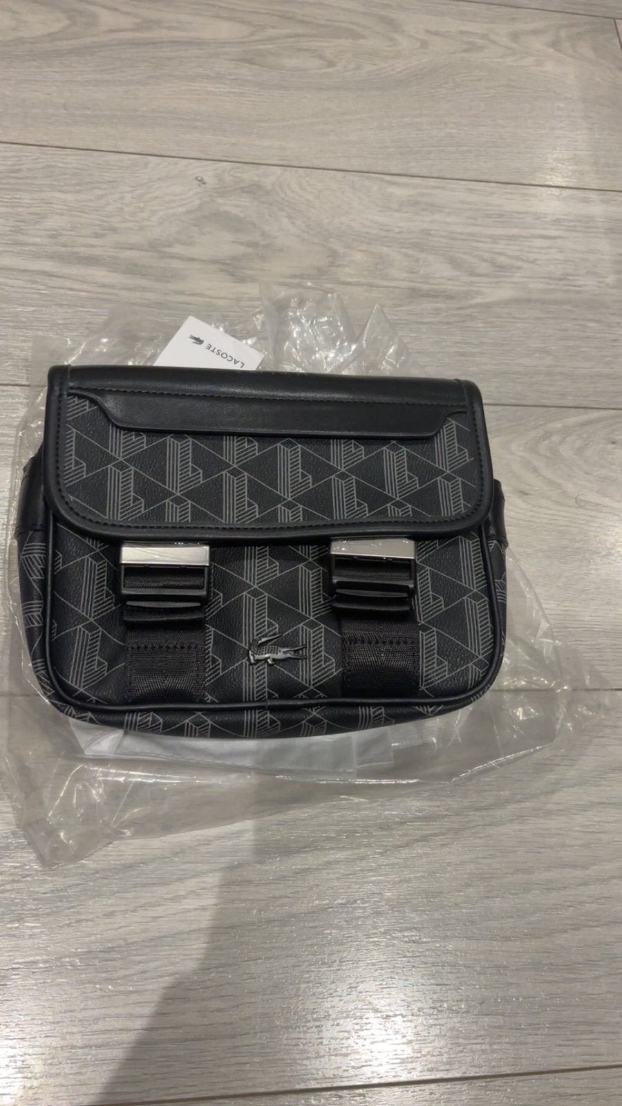 Sacoche Lacoste 1.1, Handtassen en Accessoires, Ophalen, Zo goed als nieuw