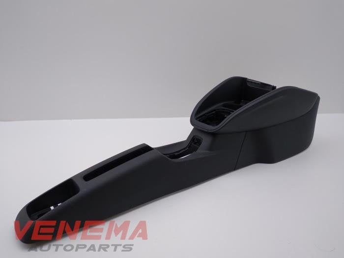 Middenconsoles van een Audi A1, Gebruikt, -, -, -