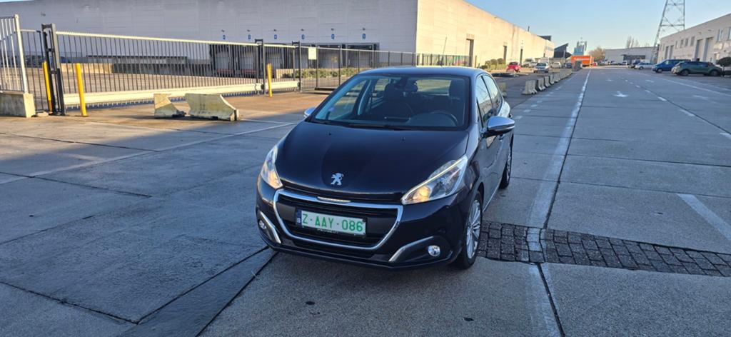 2016 Peugeot 208 automaat benzine 1.2 turbo km60.000, Automaat, Euro 6, Bedrijf, 81 kW