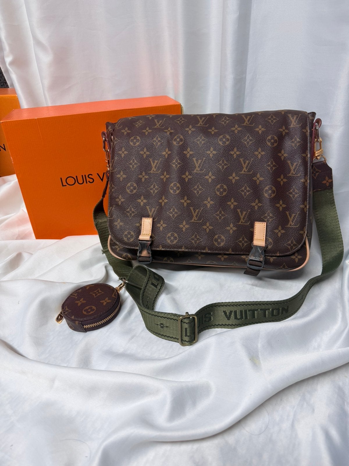Sac de luxe, Enlèvement ou Envoi, Comme neuf