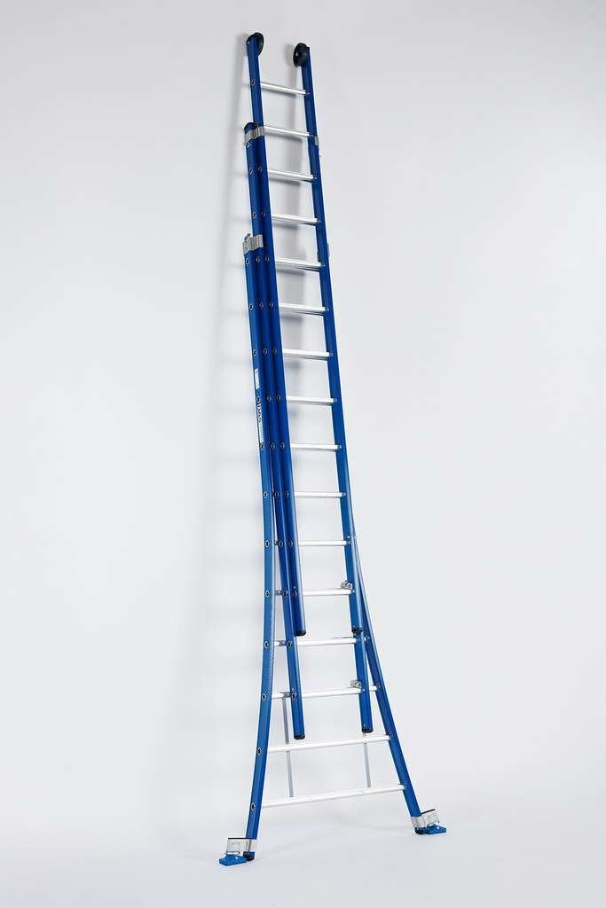 3 delige ladder, Doe-het-zelf en Bouw, Ophalen, Zo goed als nieuw, Ladder, 4 meter of meer