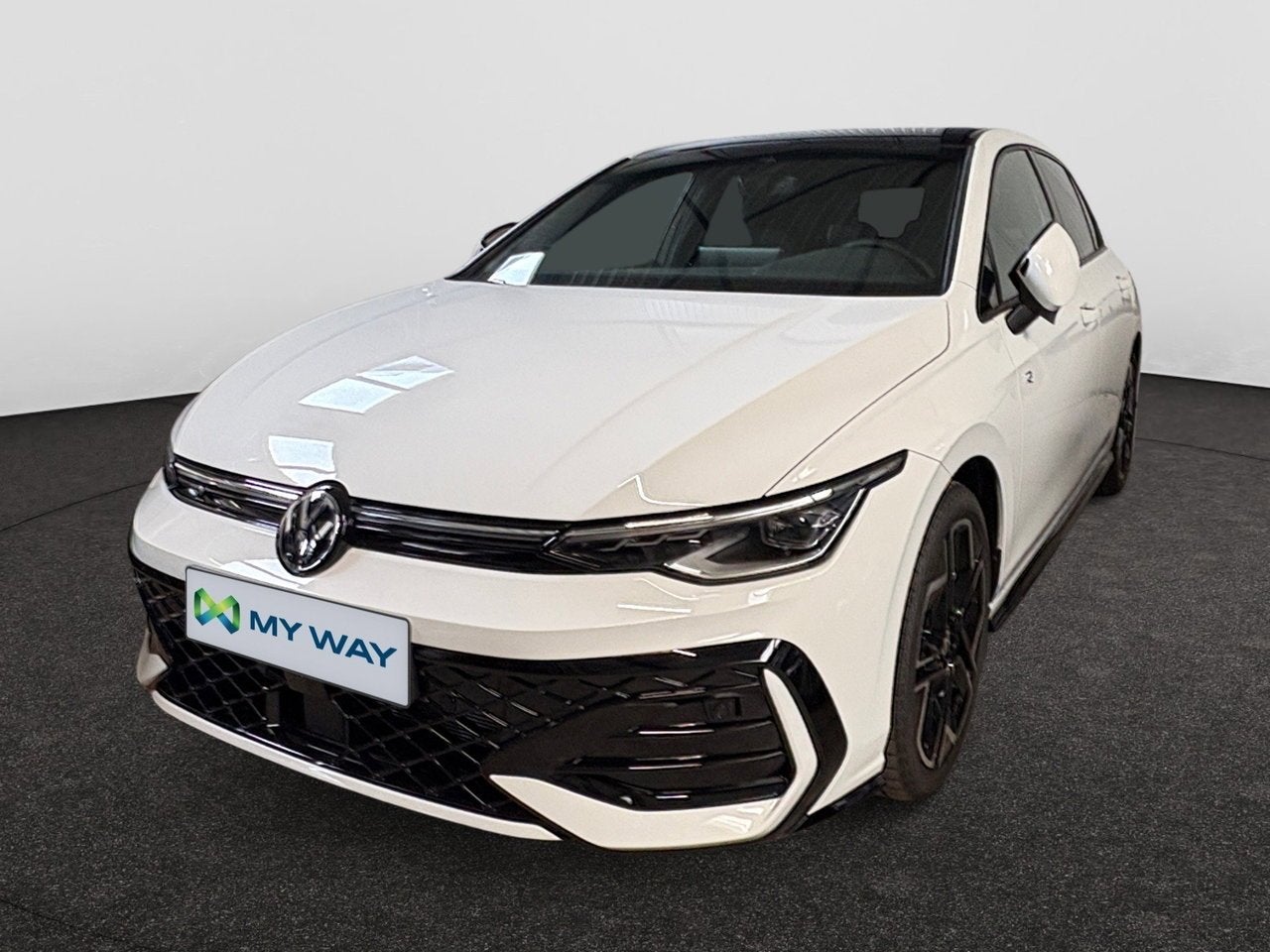 Volkswagen Golf VIII Golf R-Line Business Premium 1.5 eTSI 1, Automaat, Wit, Berline, https://public.car-pass.be/vhr/282a7325-1886-4f4d-b9b8-b9daaf728436