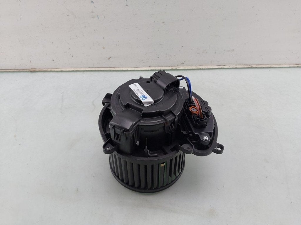 KACHEL VENTILATORMOTOR Renault Megane IV Estate (RFBK), Auto-onderdelen, Airco en Verwarming, Renault, Gebruikt