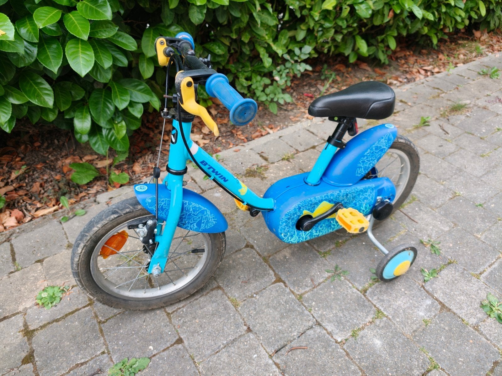 Vélo enfant 14 pouces B'TWIN a roulettes amovibles, Frein sur jante, Stabilisateurs, B'twin decathlon, Enlèvement