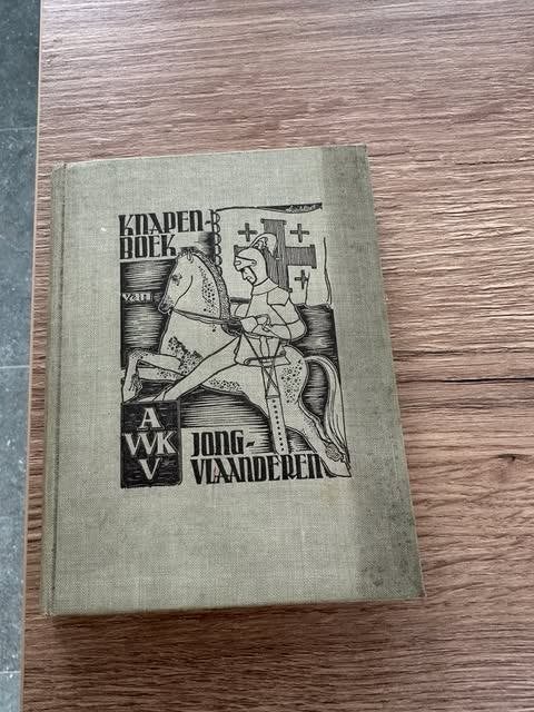 knapenboek jong Vlaanderen tweede druk 1939, Boeken, Ophalen of Verzenden, 20e eeuw of later, Gelezen