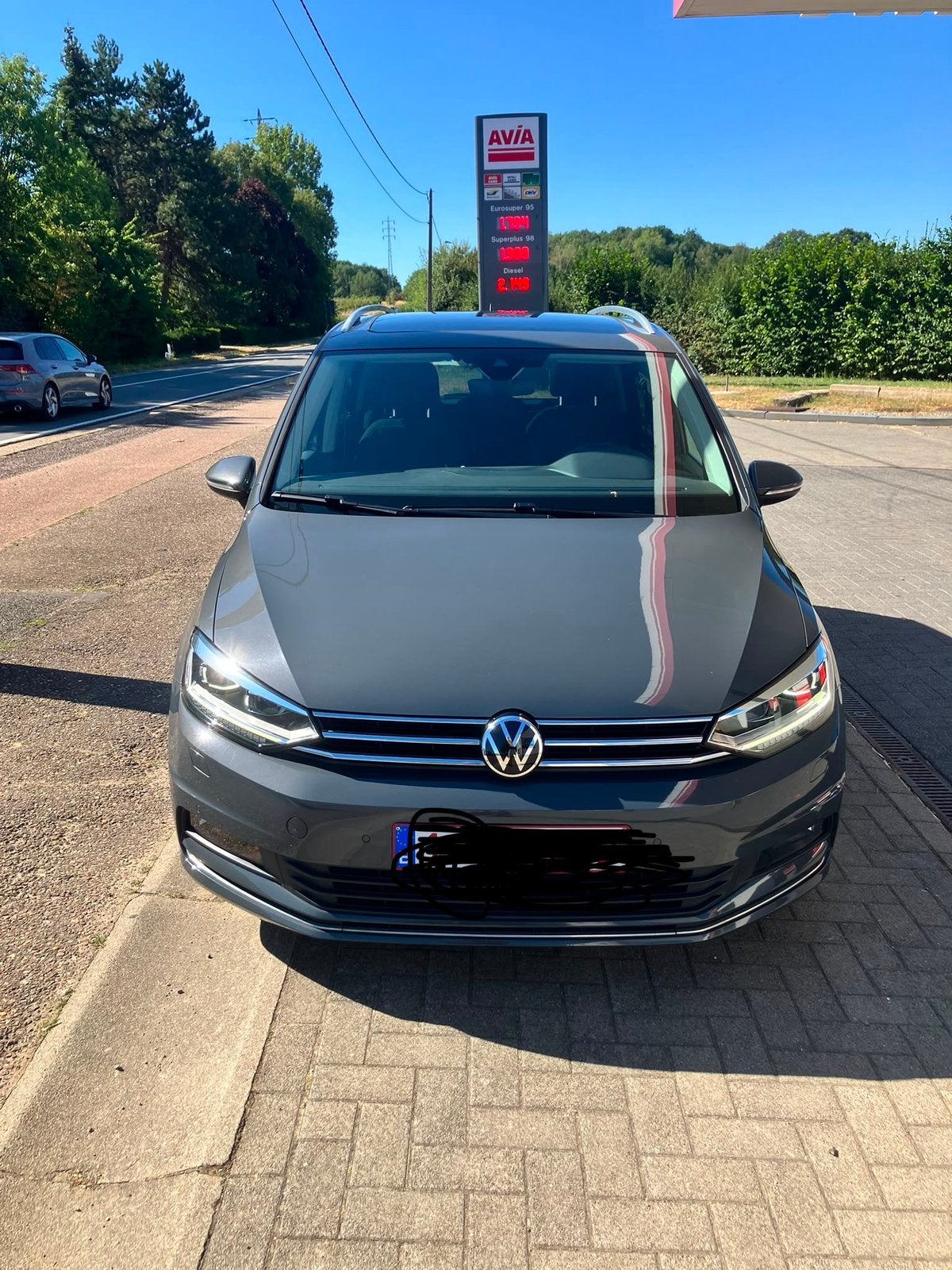 Te koop vw touran, Auto's, Volkswagen, Monovolume, 1498 cc, 4 cilinders, Alcantara