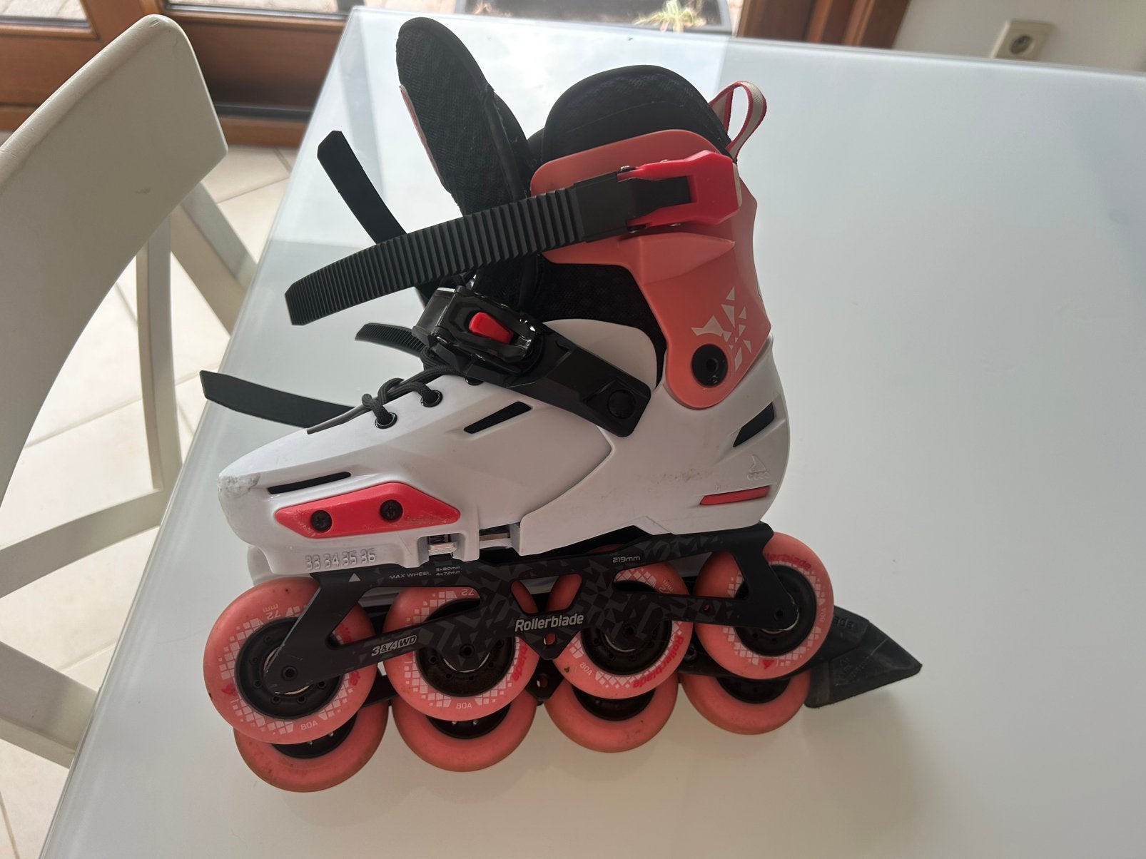 Skeelers merk rollerblade, Sport en Fitness, Skeelers, Overige merken, Kinderen, Ophalen of Verzenden, Inline skates 4 wielen