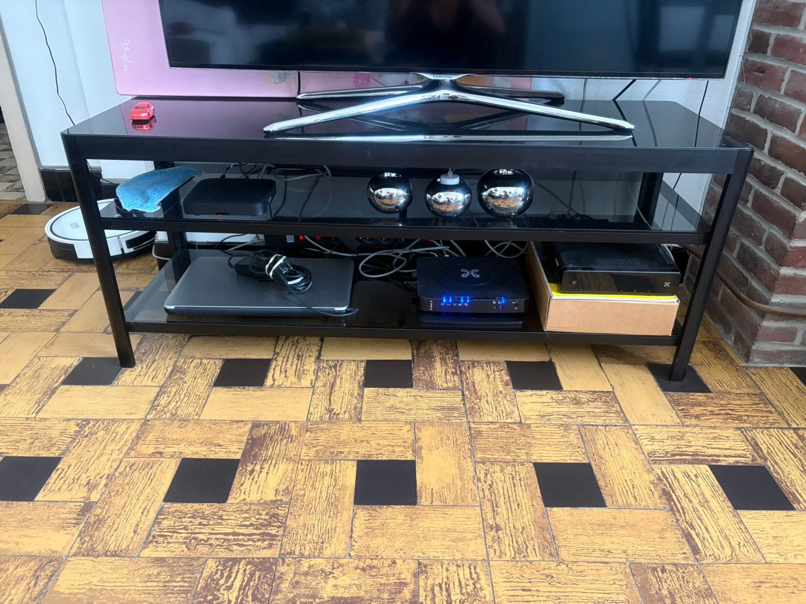 Meuble de télévision, Maison & Meubles, 25 à 50 cm, Enlèvement ou Envoi, Verre, Moins de 100 cm