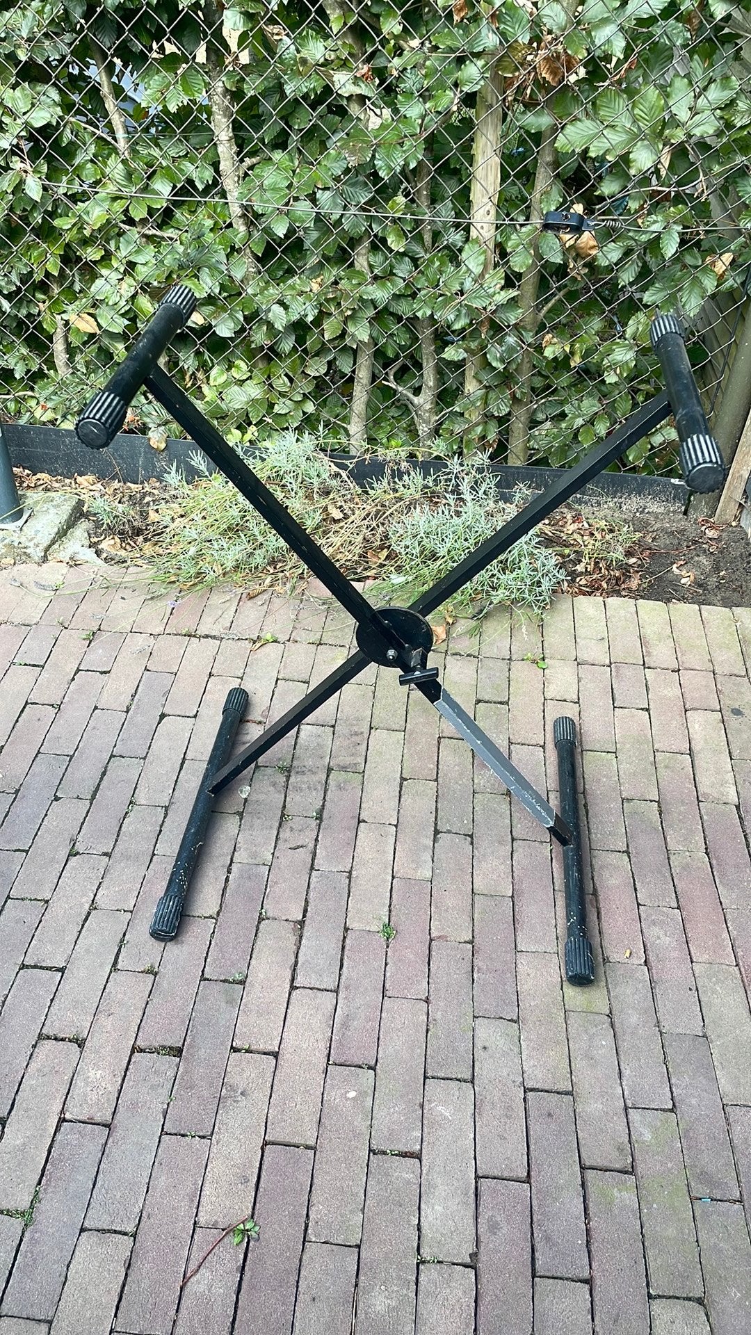Synth statief 3 stuks, Muziek en Instrumenten, Standaarden, Ophalen, Gebruikt, Instrumentstandaard, Keyboard of Synthesizer