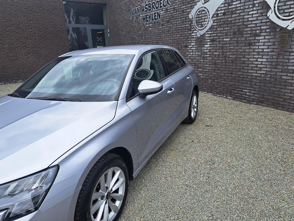 AUDI A3 Sportback 1.0 TFSI 81kW 5d, Auto's, Voorwielaandrijving, Stof, 4 cilinders, Bedrijf