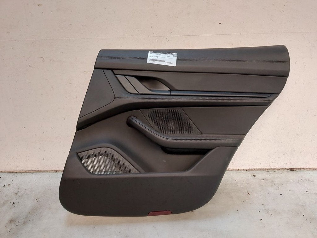 PORTIERBEKLEDING RECHTS ACHTER Porsche Taycan (Y1A), Dhr. J. Ham, Gebruikt, Administratie@autoham.nl, Porsche