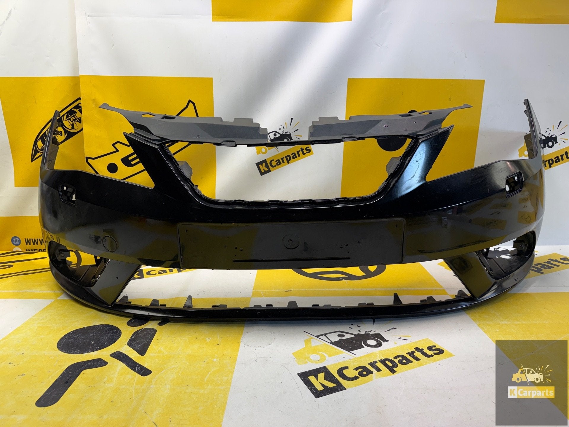SEAT IBIZA IV VOORBUMPER ORIGINEEL 6P08059033808, Gebruikt, Voor, Autovia A-2, Km 585 585
08760  Martorell, ES, SEAT S.A.