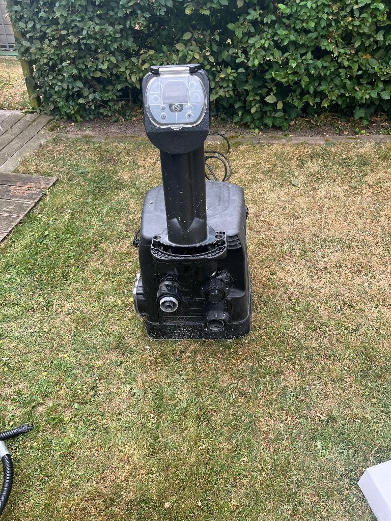 Warmte pomp intex jacuzzi, Ophalen, Gebruikt, Pomp