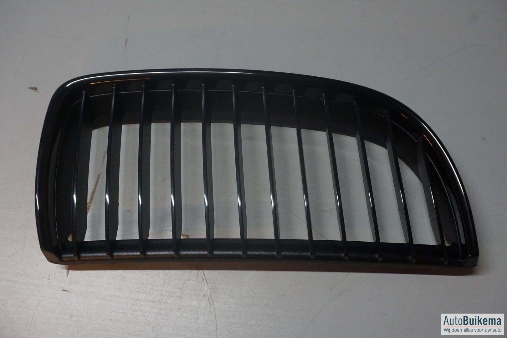 Bumper grille (Nier) origineel Bmw 3 Serie E90, -, Utilisé, -, Enlèvement ou Envoi