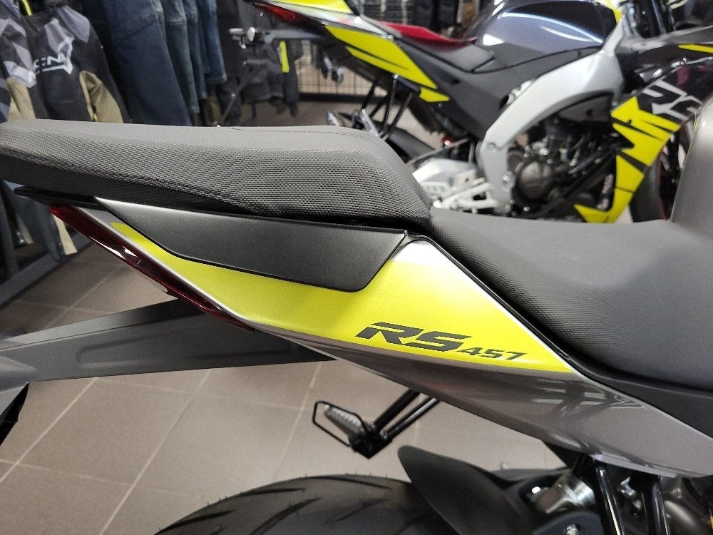 Aprilia RS 457, Motos, Entreprise, 2 cylindres, 457 cm³, Contrôle de traction