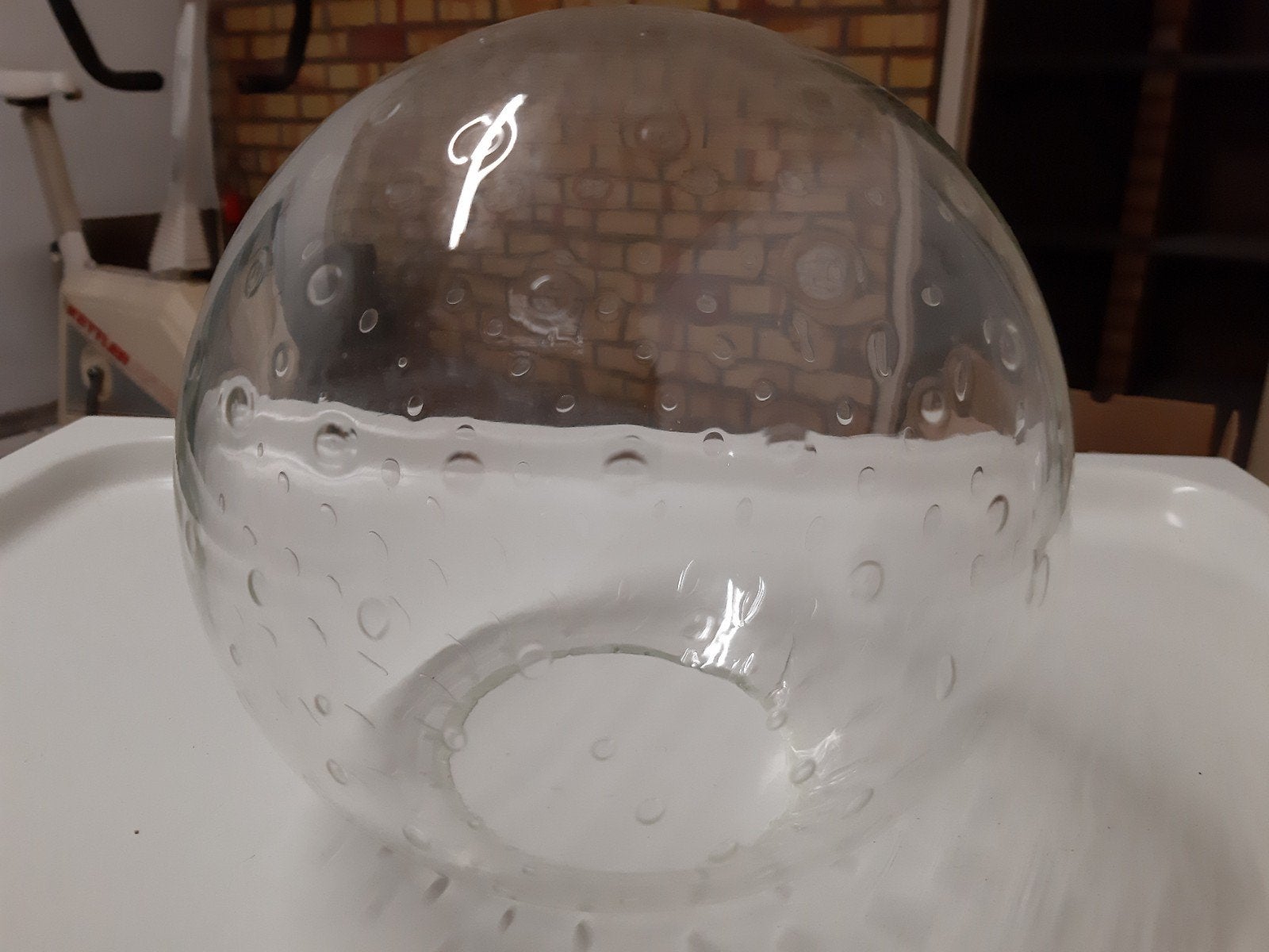 Glashutte Limburg.
Vervangglas bollen., Huis en Inrichting, Lampen | Plafondlampen, Ophalen