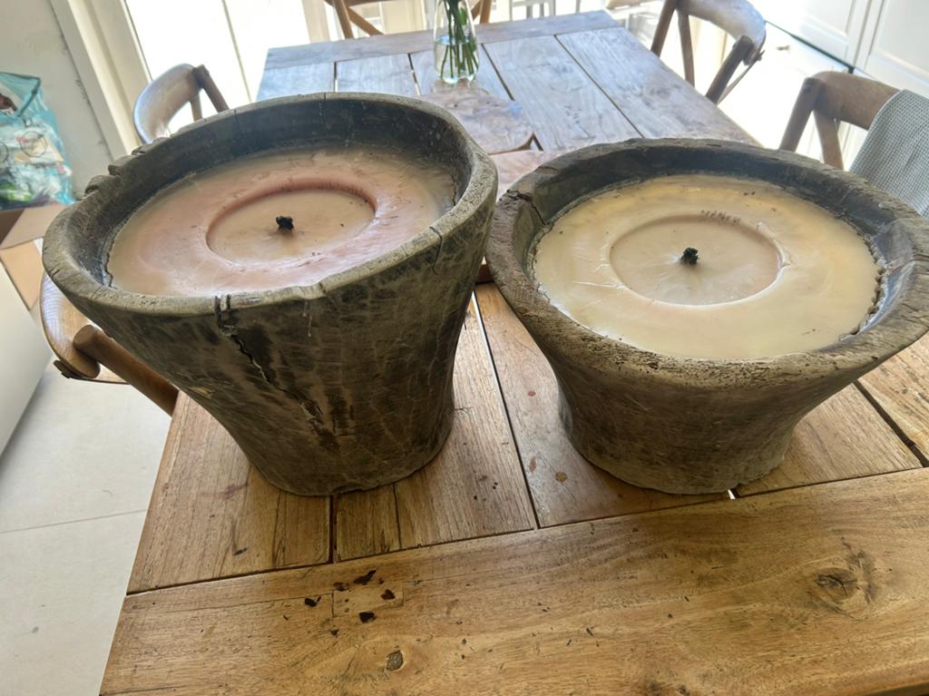 Prachtige rustieke kaarsen houten pot 2 stuks, Ophalen of Verzenden, Zo goed als nieuw