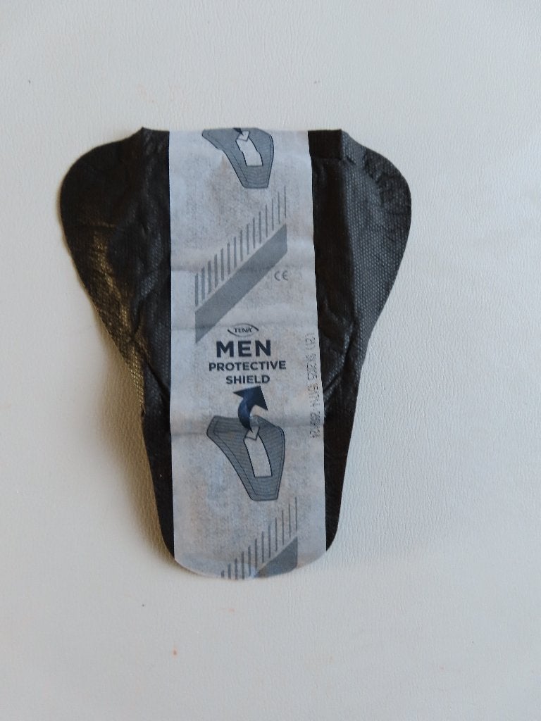 Tena Men active fit Doos van 14 stuks Extra light €.3,00 p.s, Ophalen of Verzenden, Nieuw, Zwart, Textiel