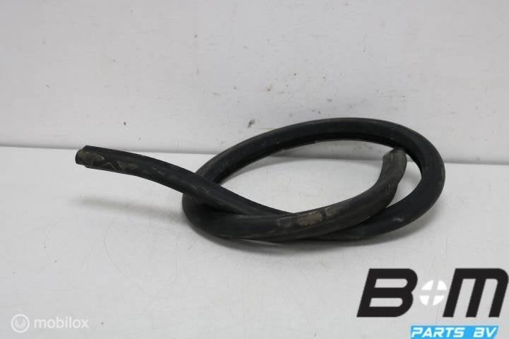 Paravanrubber Skoda Fabia 3 Combi 6V0823723A, Autos : Pièces & Accessoires, Utilisé