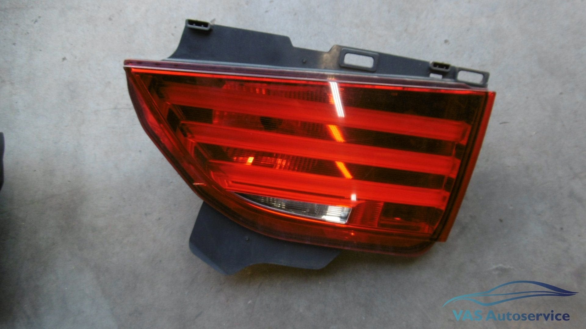 Achterlamp  achterlicht BMW 5-serie GT F07 rechts in de klep, -, Utilisé, -, Enlèvement ou Envoi