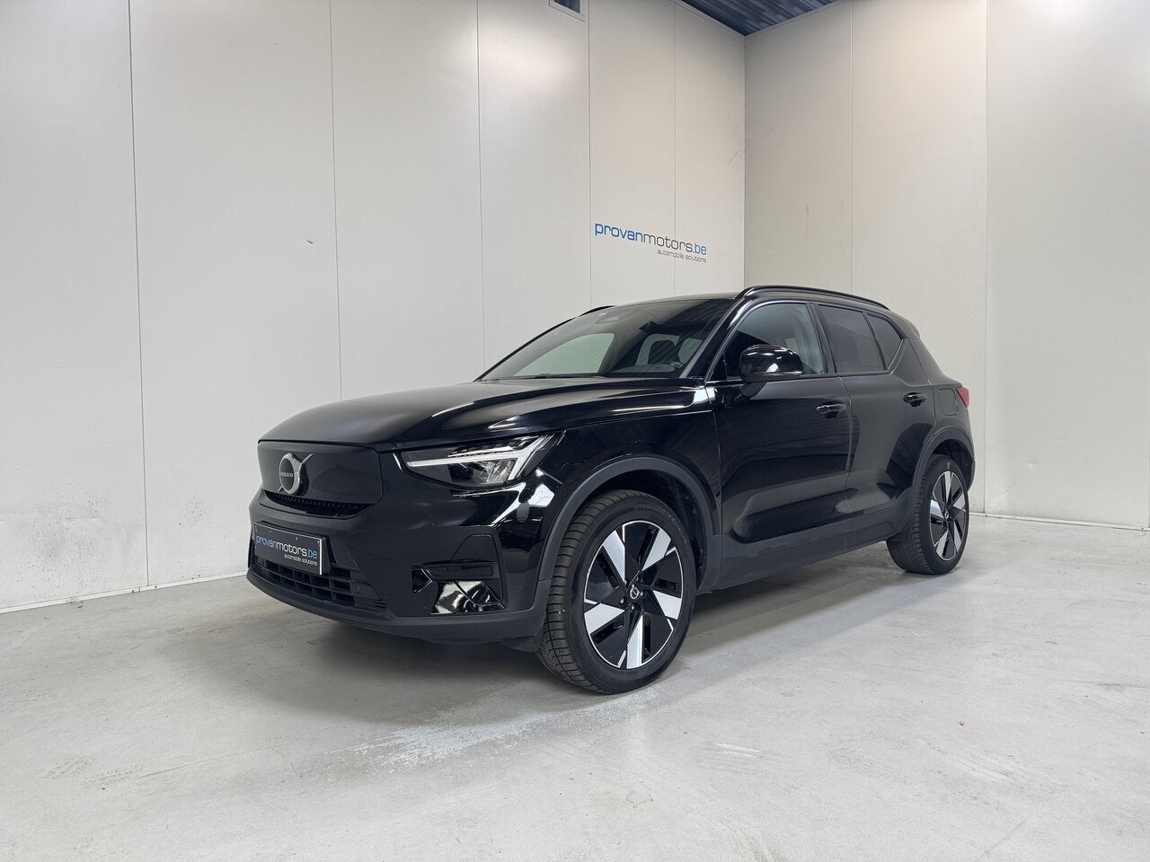 Volvo XC40 E- 82 kw Recharge - 470 KM Range - SoH 94% - Top, 0 kg, 4 portes, 0 kg, Noir
