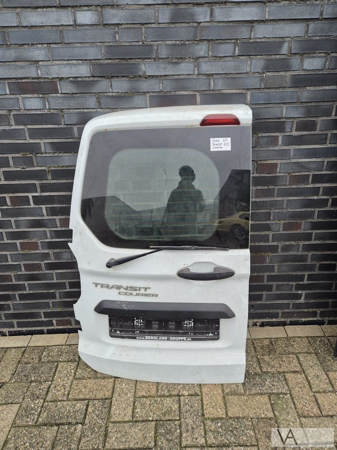 Ford Transit Courier achterklep deur links met ruit wit €350, Auto-onderdelen, Gebruikt, -, Ophalen of Verzenden, Ford