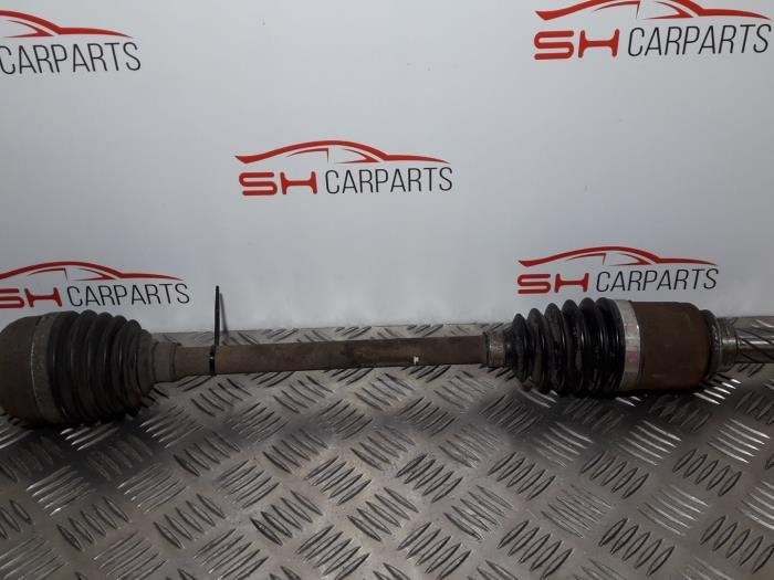 Arbre de transmission avant gauche d'un Renault Clio, Renault, -, 3 mois de garantie, Utilisé