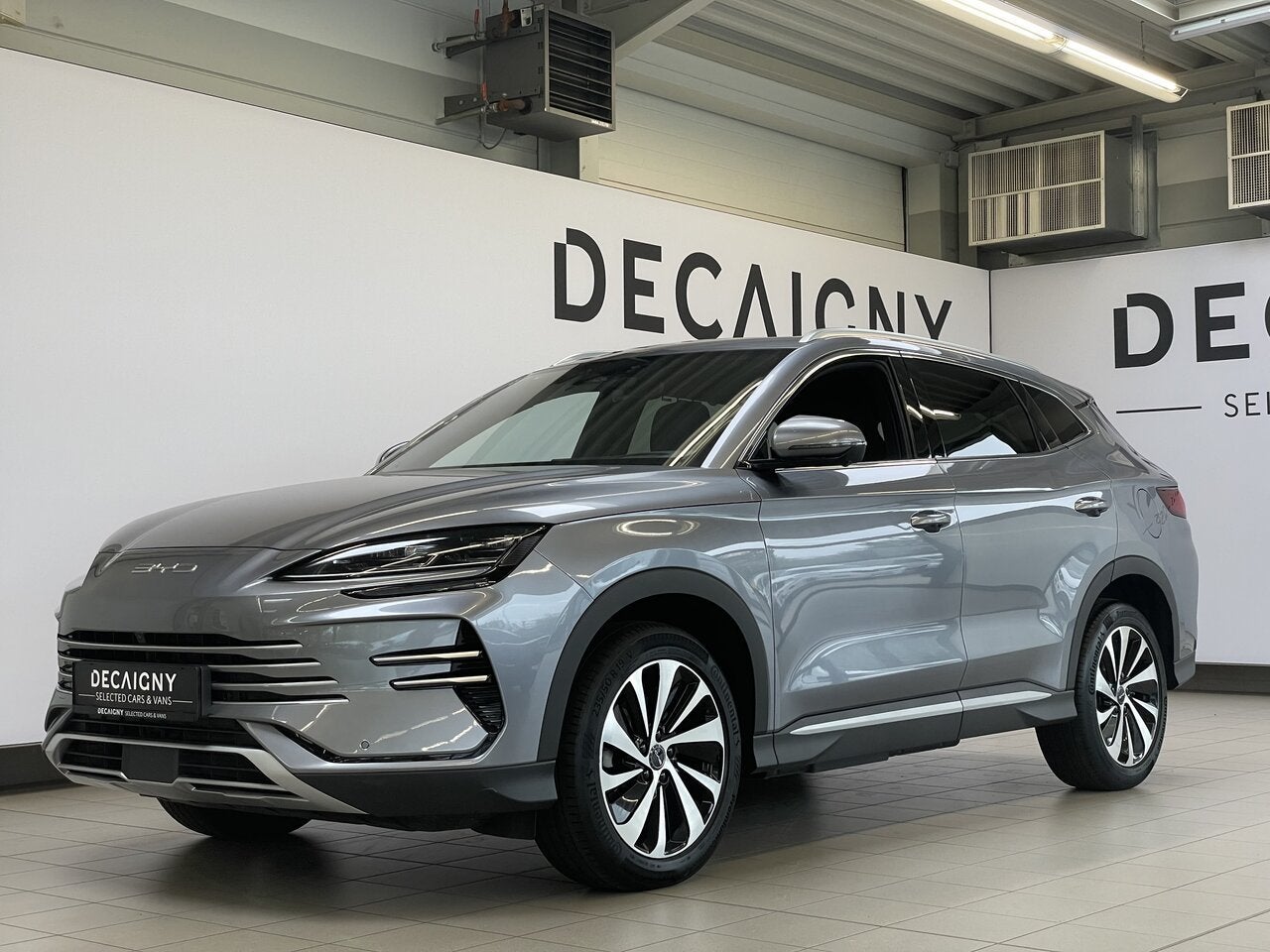 BYD Seal U DM-i Comfort comfort --> 120 km elektrisch, 0 kg, 161 kW, Euro 6, 0 kg