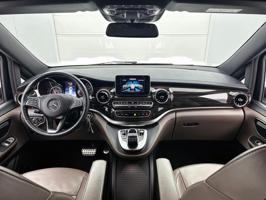 Mercedes-Benz V-Klasse 300 D 4MATIC AMG Line Dodehoekassiste, Automaat, 4 cilinders, 2000 kg, https://public.car-pass.be/vhr/f952d4fe-33a3-4373-9133-59cf71b9d128