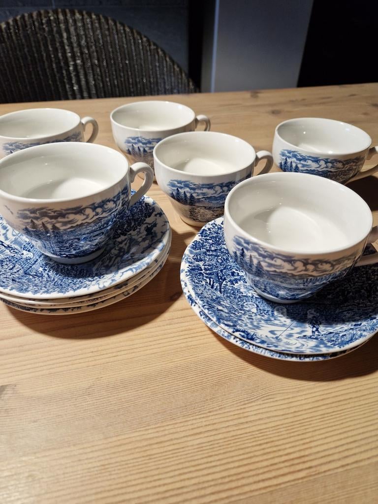 6 tasses et sous tasses Crown Ducal, Enlèvement ou Envoi