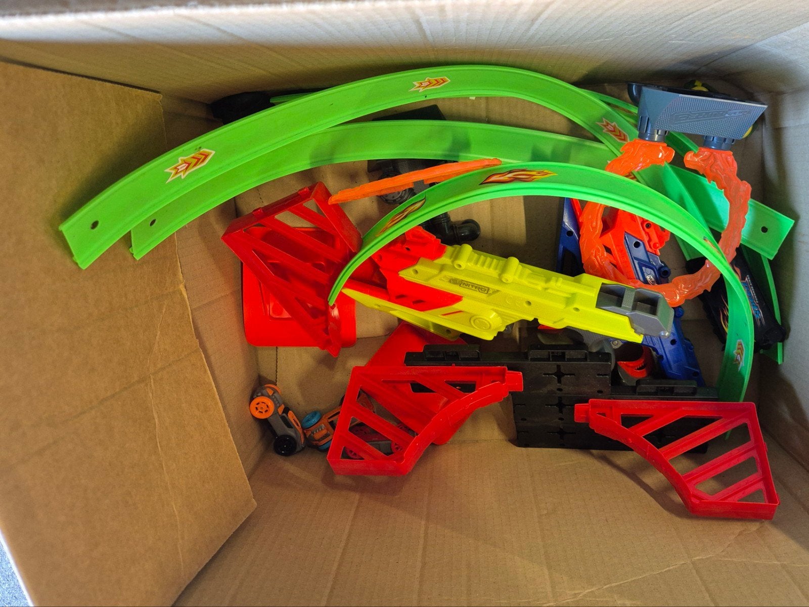 Nerf nitro racebaan, Ophalen, Racebaan