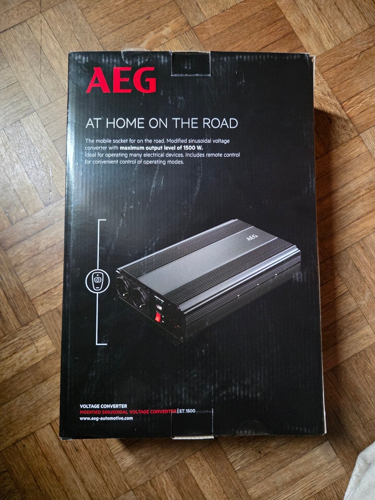 Convertisseur / Onduleur / Transformateur 1500W 12V  230V, Autos : Pièces & Accessoires, Neuf