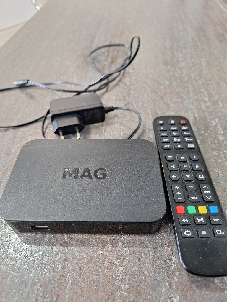 IPTV MAG 420 occasion avec frais compris, Enlèvement ou Envoi, Utilisé, HDMI
