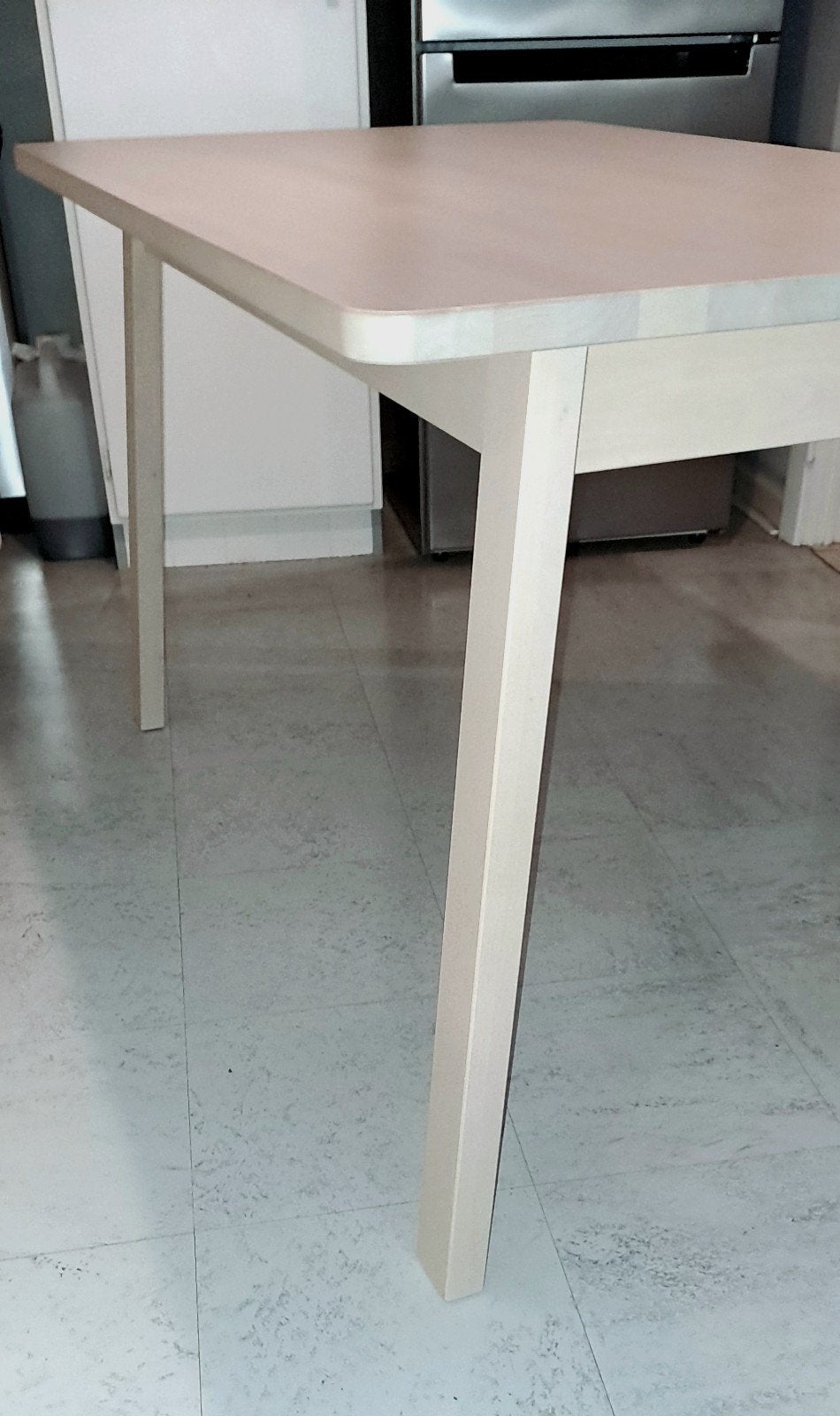 Table en bouleau 74x74x125 état neuf a saisir ️️️↙️, Maison & Meubles, Quatre personnes, 50 à 100 cm, Comme neuf, 100 à 150 cm