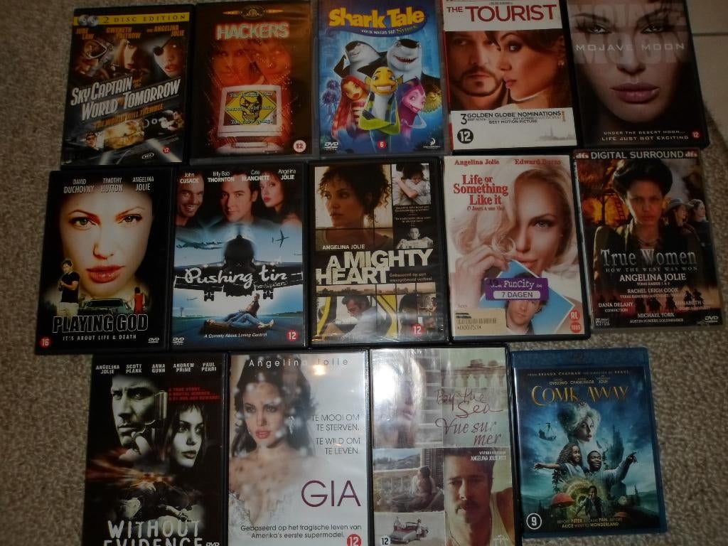 DVD verzameling van Angelina Jolie, Cd's en Dvd's, Ophalen, Zo goed als nieuw
