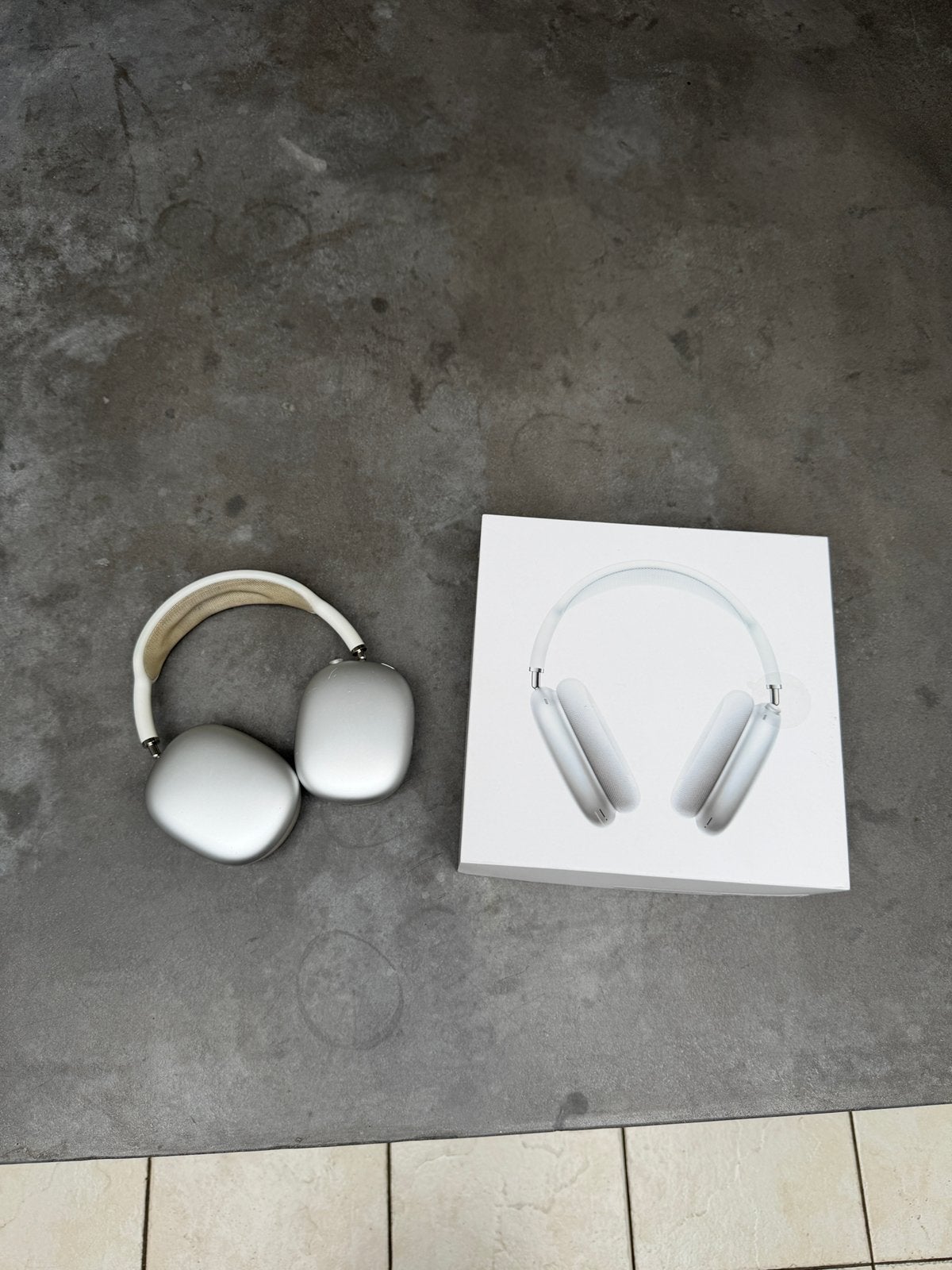 Apple AirPods Max, Audio, Tv en Foto, Hoofdtelefoons, Ophalen, Zo goed als nieuw, Apple