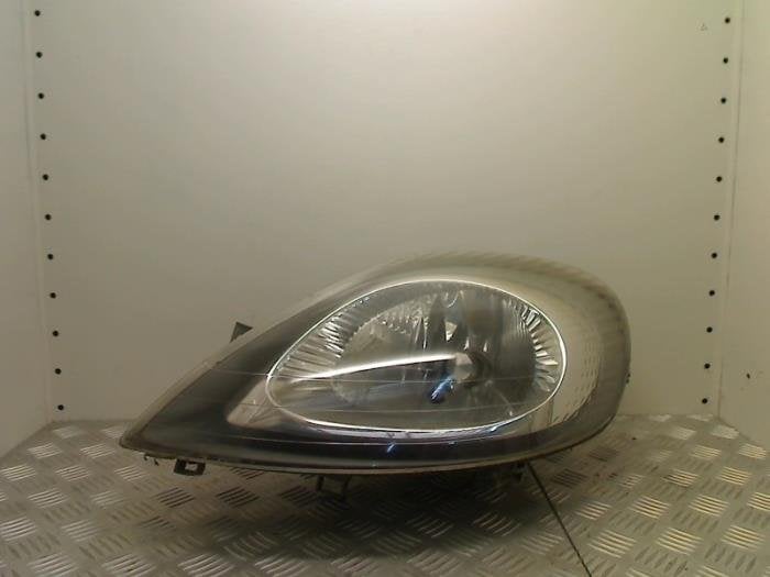 Phare gauche d'un Opel Vivaro, Autos : Pièces & Accessoires, -, Opel, 3 mois de garantie, Utilisé