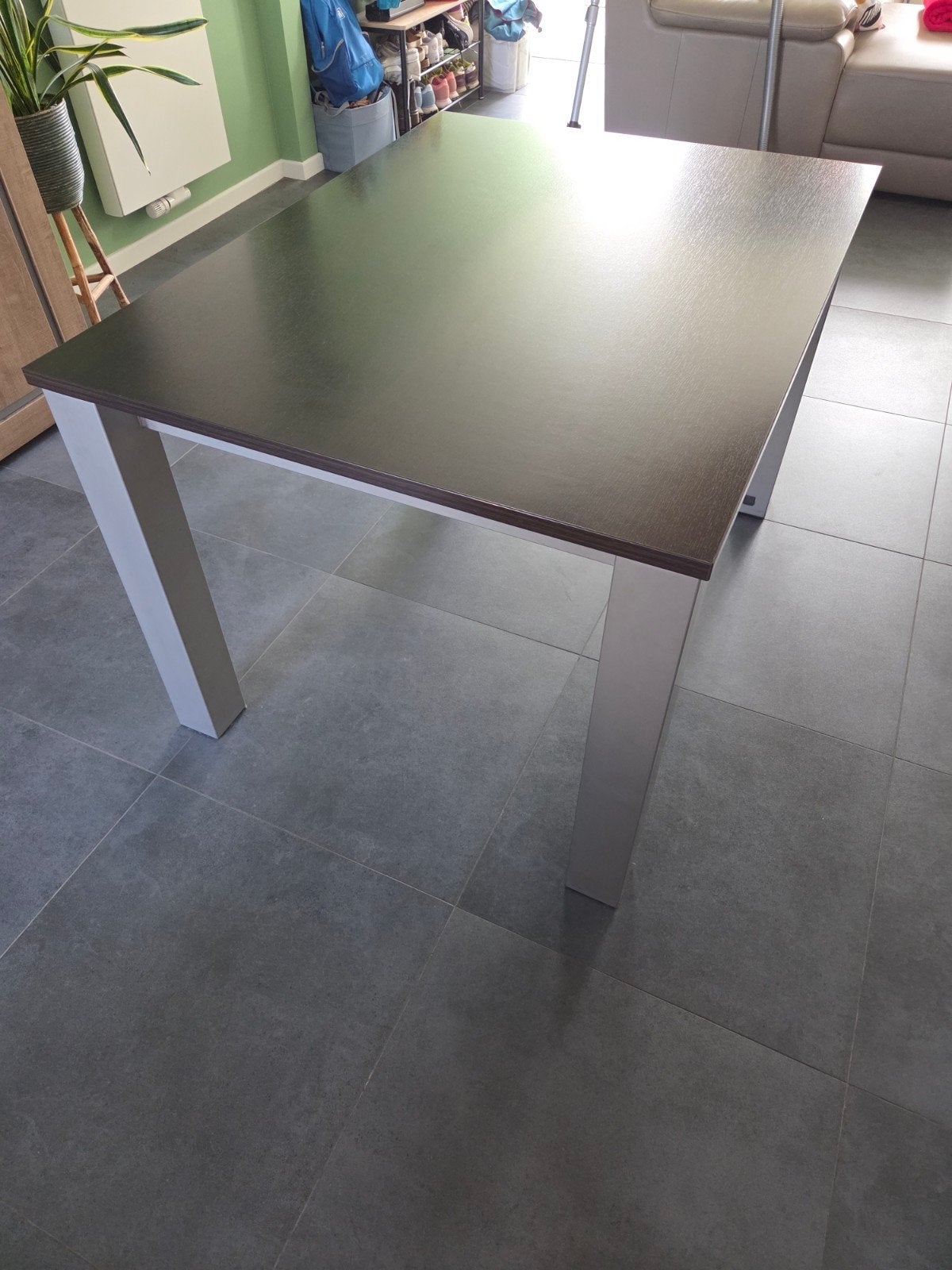 Uitschuifbare keukentafel / eettafel - 120 cm tot 180 cm, Huis en Inrichting, 100 tot 150 cm, 50 tot 100 cm, Zo goed als nieuw