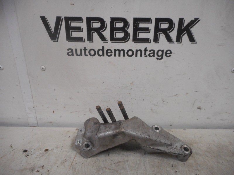 BOITE DE VITESSES SUPPORT GAUCHE V40 (VW) (30814383ak7), Autos : Pièces & Accessoires, Info@volvocars.com, Volvo Car Germany GmbH