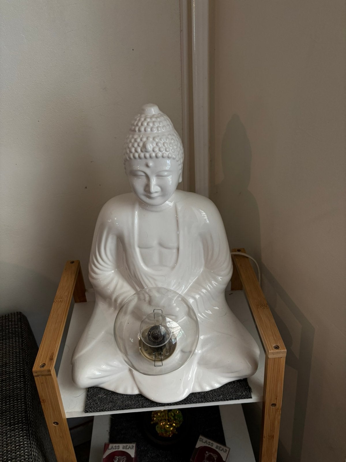 Boedha beeld met lamp, Enlèvement, Comme neuf