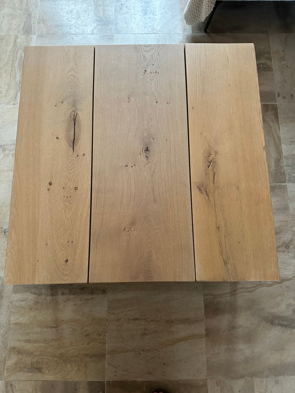 Table basse avec plateau en chêne, Maison & Meubles, Enlèvement, Utilisé
