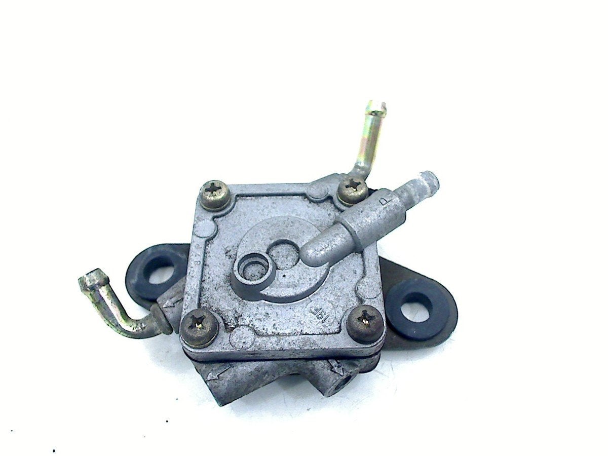 VACUUMPOMP Suzuki SV 650 1999-2002 (SV650N SV650S SV650), Motoren, Dhr. S. di Majo, Gebruikt, Info@cama-motorparts.nl, P.J. Troelstraweg 8 8
3144 CX  MAASSLUIS, NL