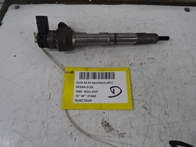 INJECTOR BRANDSTOF Audi A5 Sportback (8TA) (04L130277AE), Info@audi.de, Audi, Audi AG, Gebruikt