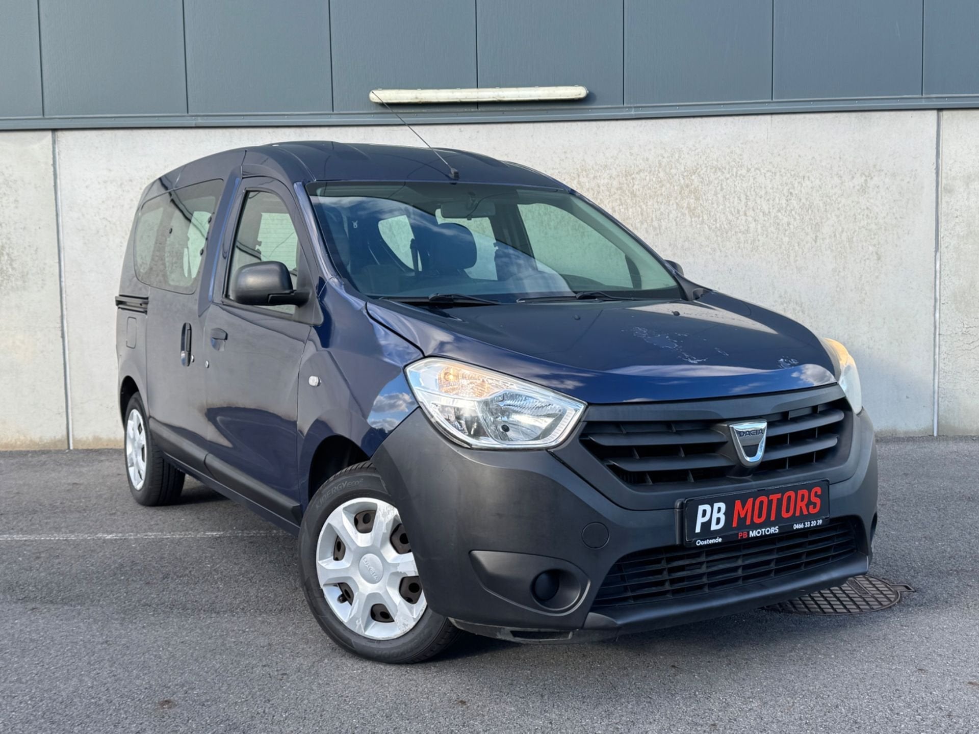 DACIA DOKKER - 1.5 dCi – 2013 - 5zit - 1 eigenaar, Auto's, Voorwielaandrijving, Bedrijf, https://public.car-pass.be/vhr/305b2bc7-6c54-4eeb-b296-86a8929f97f8