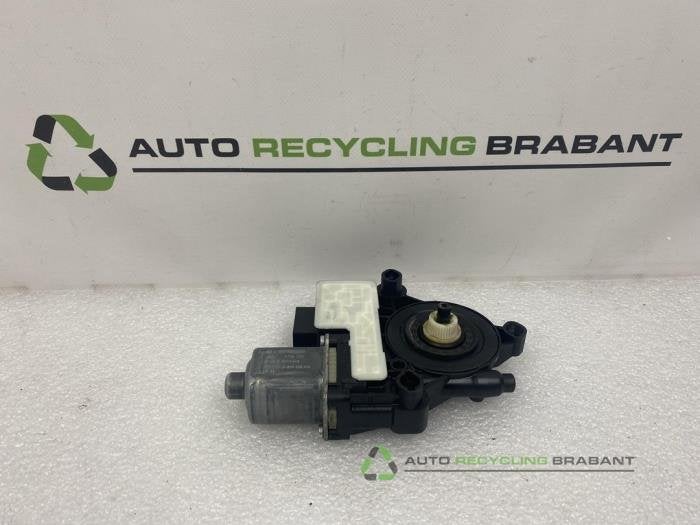 Moteur de vitre portière d'un Volkswagen Golf, -, 3 mois de garantie, Utilisé, -
