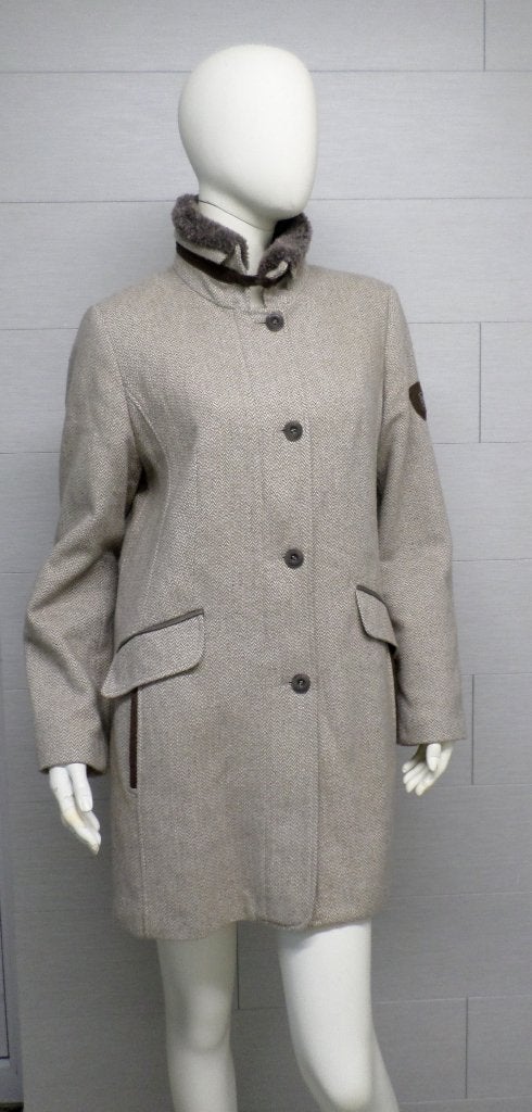 Manteltje v/h merk "Barbara Lebek " Mt 40, Kleding | Dames, Maat 38/40 (M), Beige, Ophalen of Verzenden, Zo goed als nieuw