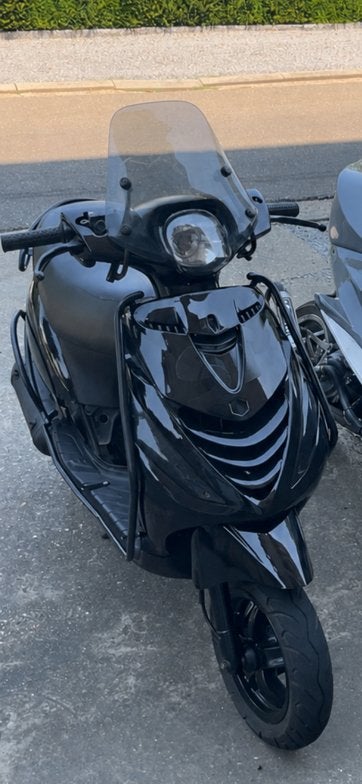 Zip piaggio 4 takt A klasse, Ophalen, Zip, Klasse A (25 km/u), Zo goed als nieuw