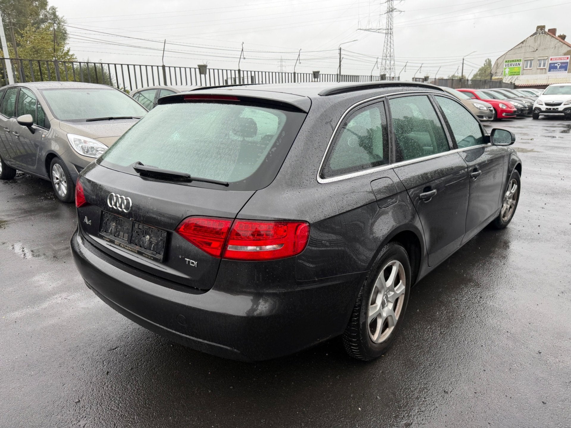 Audi A4, Gebruikt, Zwart, 4 cilinders, A4