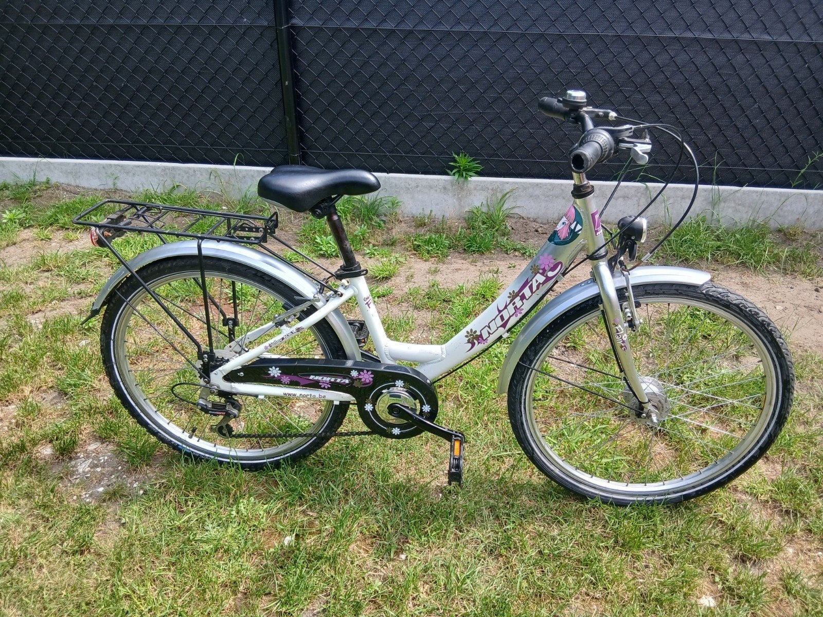 Meisjesfiets norta 24 inch, Enlèvement